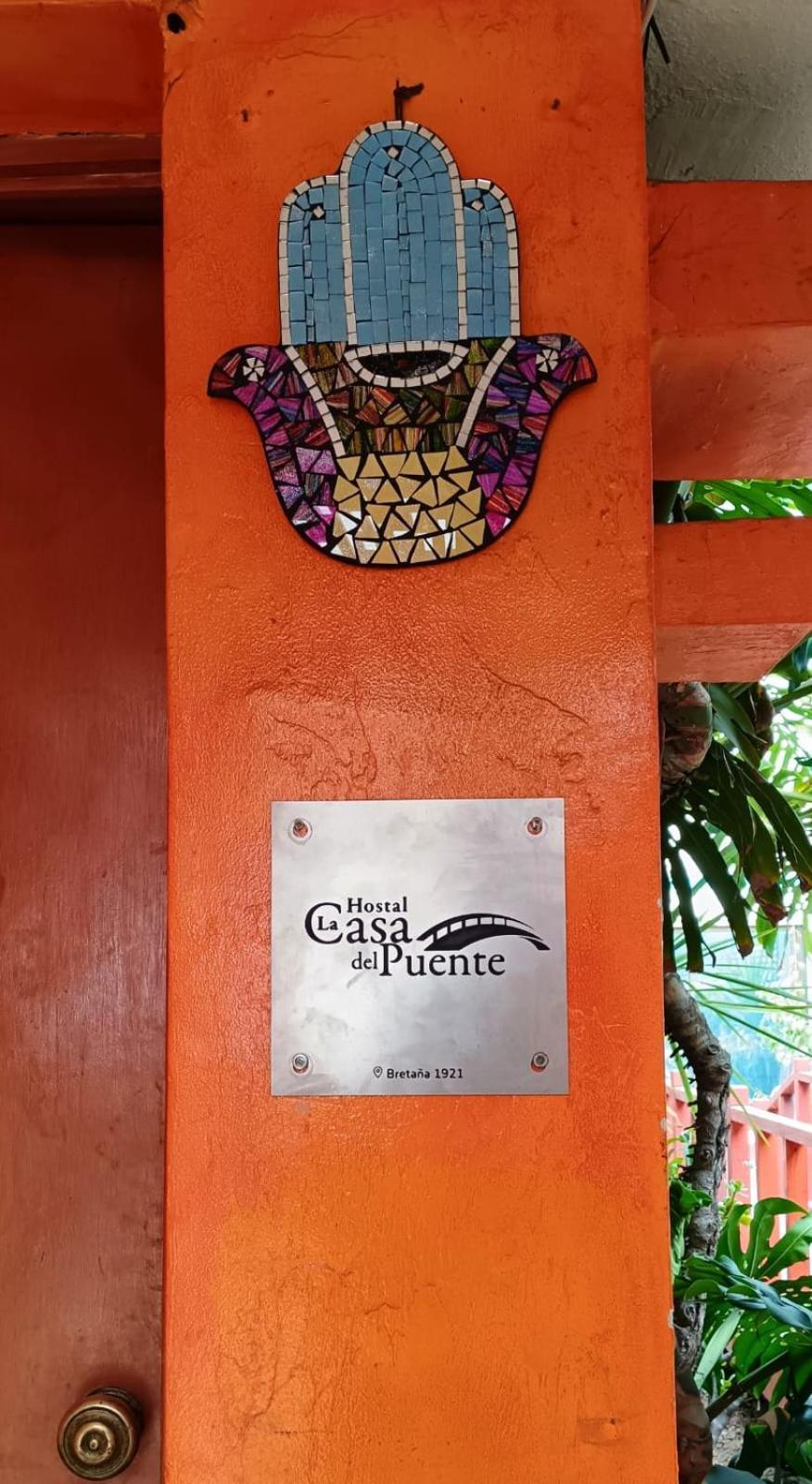 סנטיאגו Hostal La Casa Del Puente מראה חיצוני תמונה